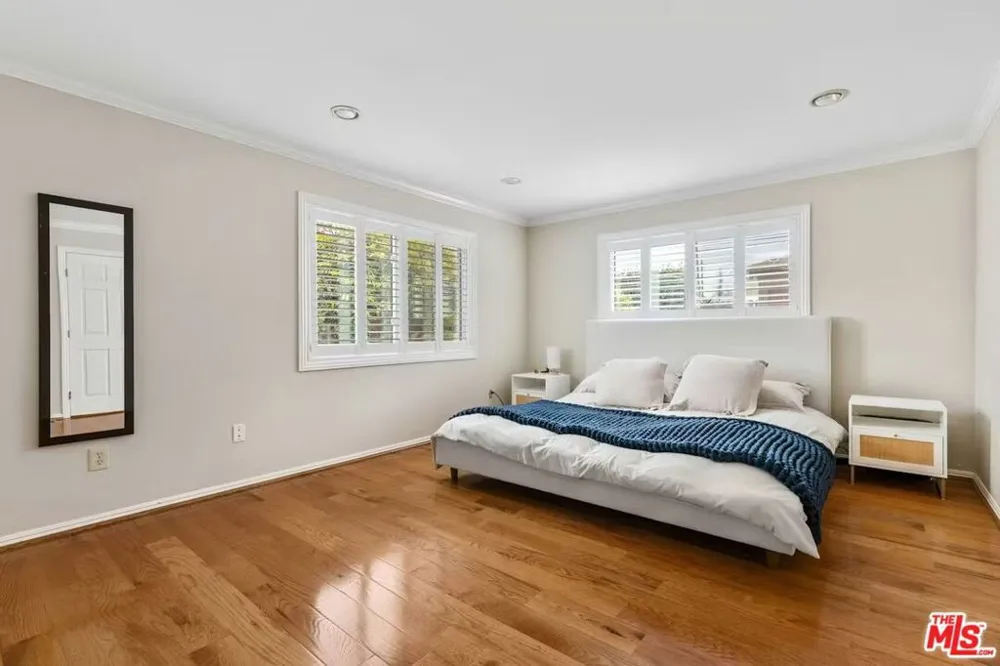 3014 URBAN AVENUE Santa Monica, CA 90404