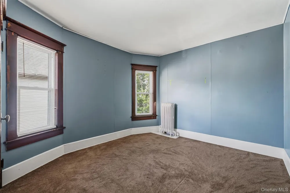 32 Kingston Avenue Port Jervis, NY 12771