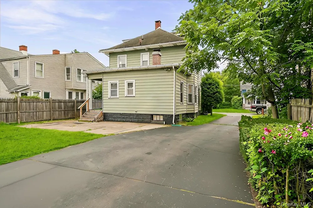 32 Kingston Avenue Port Jervis, NY 12771