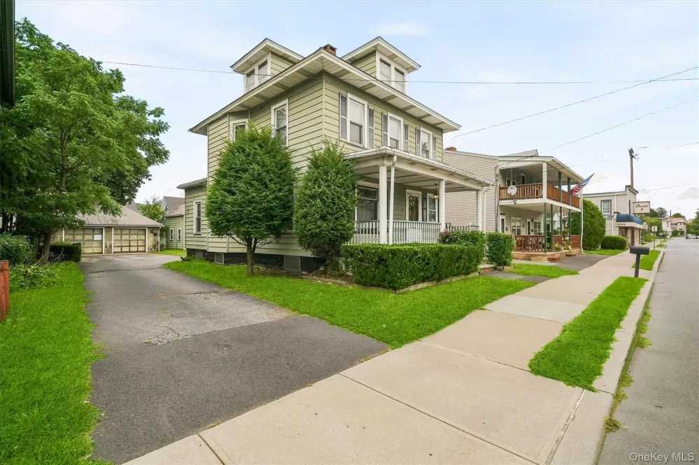 32 Kingston Avenue Port Jervis, NY 12771