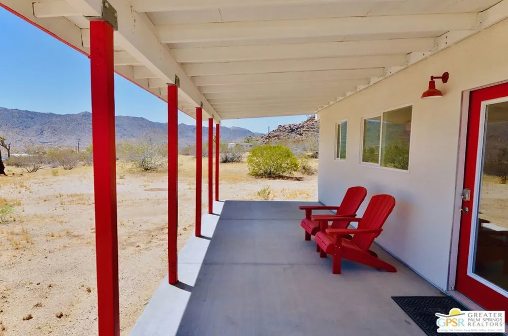 8490 Uphill Road Joshua Tree, CA 92252