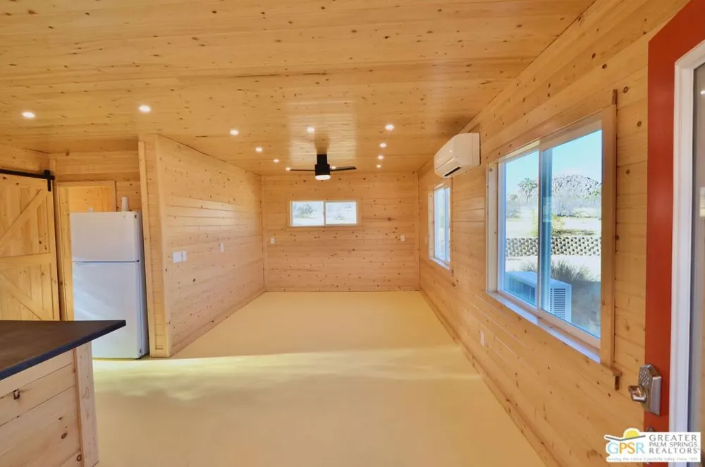 8490 Uphill Road Joshua Tree, CA 92252
