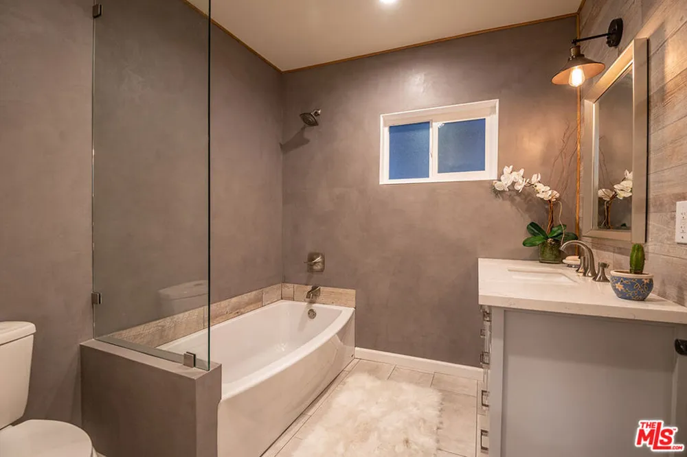 4370 Beck Avenue Studio City, CA 91604