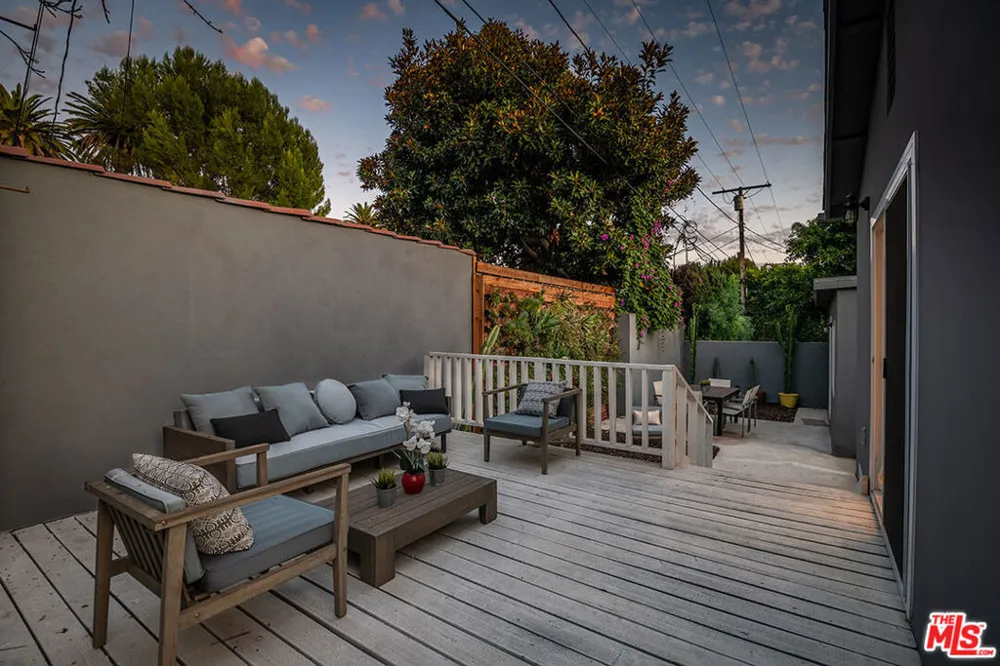 4370 Beck Avenue Studio City, CA 91604