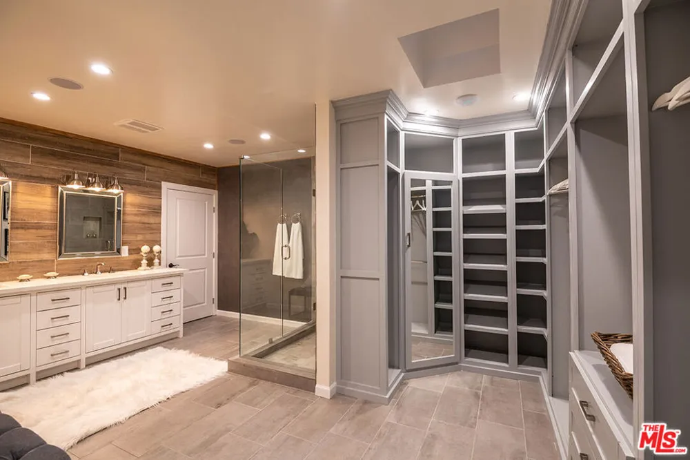 4370 Beck Avenue Studio City, CA 91604