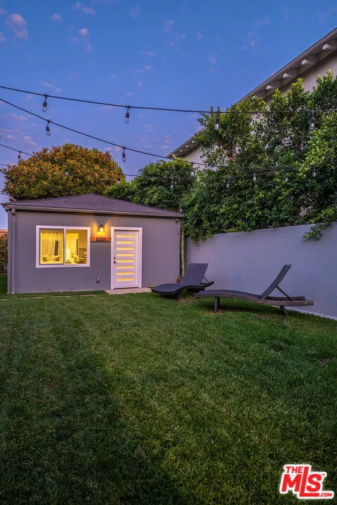 4370 Beck Avenue Studio City, CA 91604