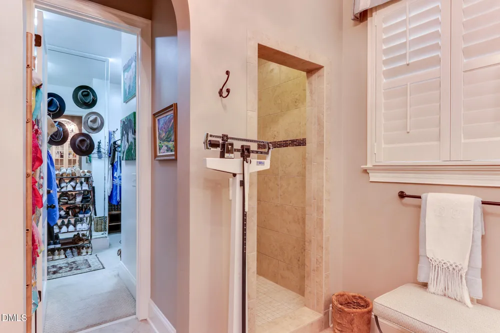 3838 Cottage Rose Lane Raleigh, NC 27612