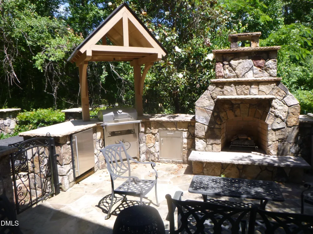 3838 Cottage Rose Lane Raleigh, NC 27612
