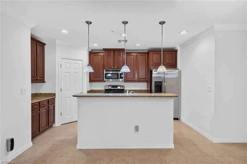 23421 Alamanda Drive #101 Estero, FL 34135