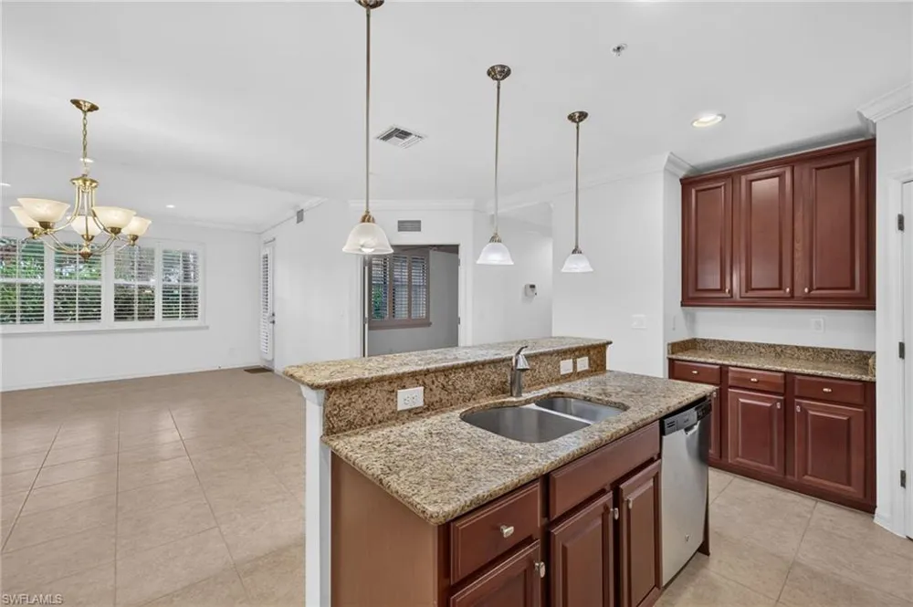 23421 Alamanda Drive #101 Estero, FL 34135