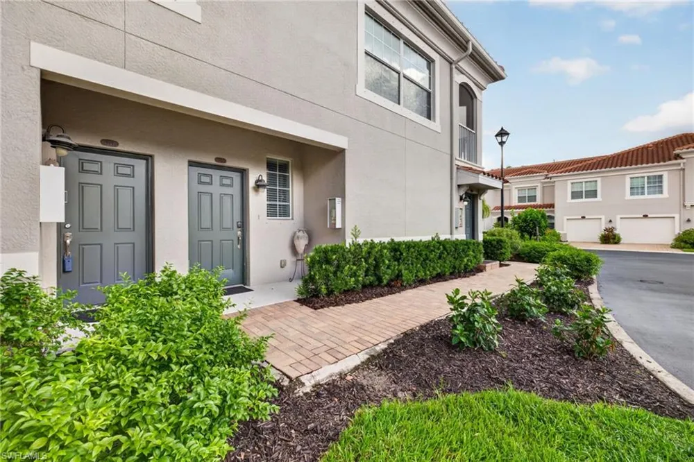 23421 Alamanda Drive #101 Estero, FL 34135