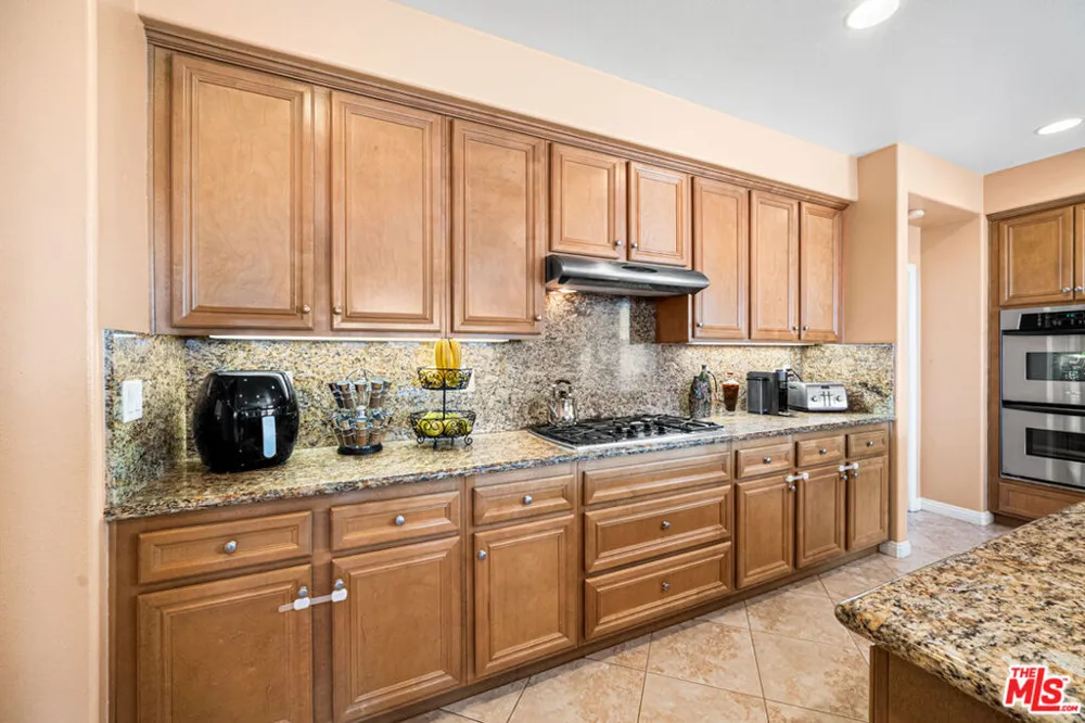 25340 Coral Canyon Road Corona, CA 92883