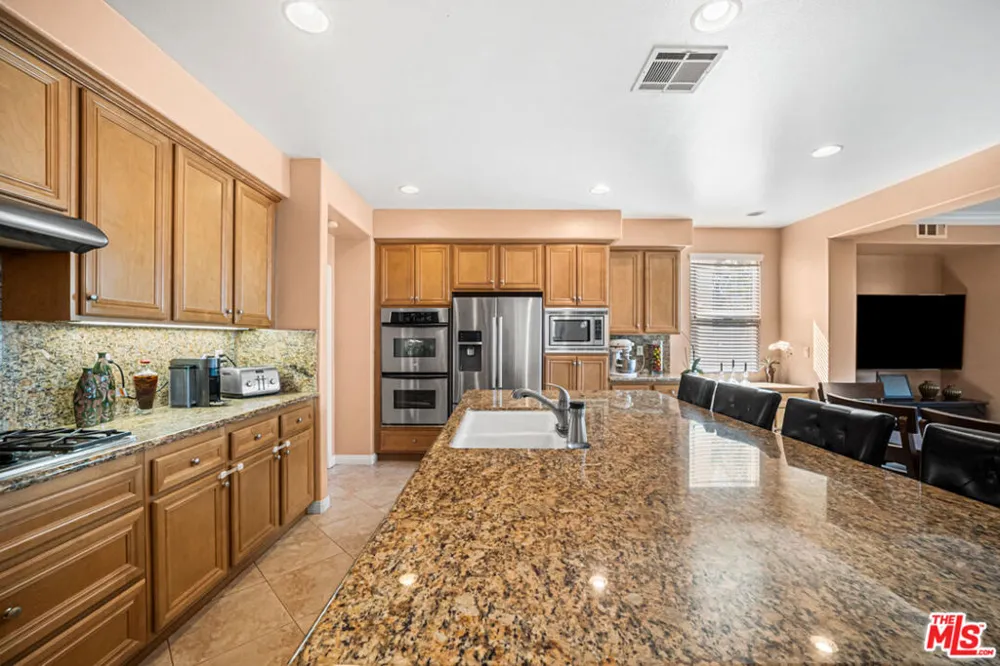 25340 Coral Canyon Road Corona, CA 92883