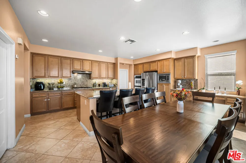 25340 Coral Canyon Road Corona, CA 92883