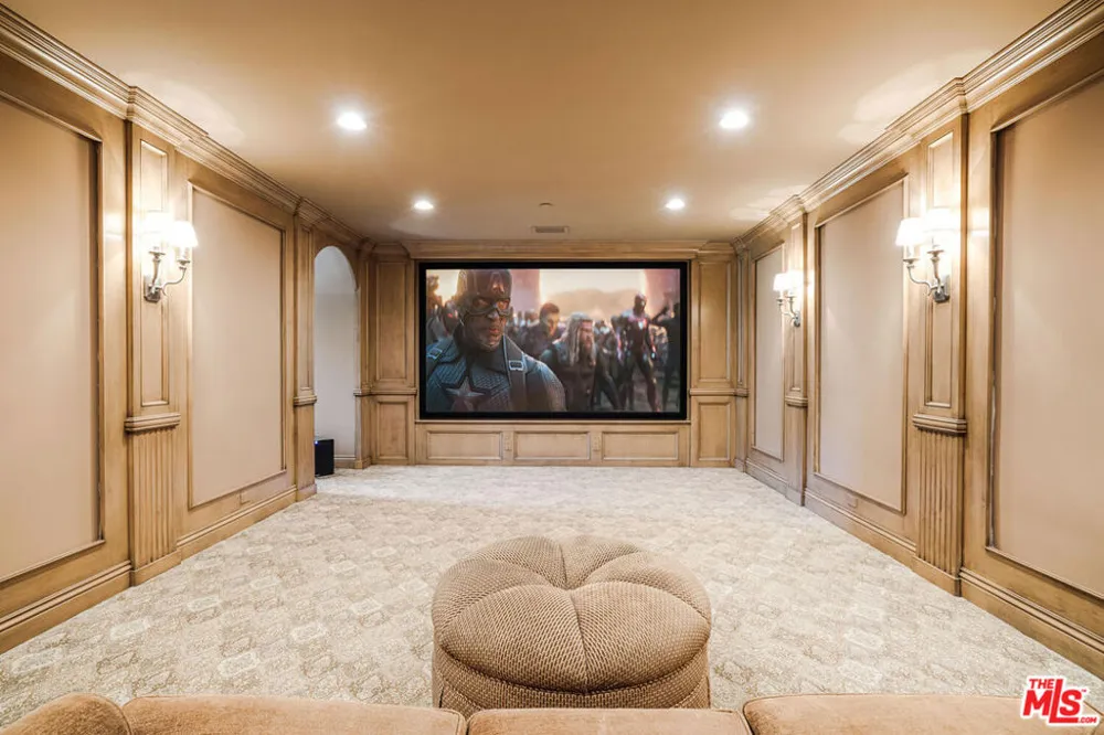 3063 W Stafford Road Thousand Oaks, CA 91361