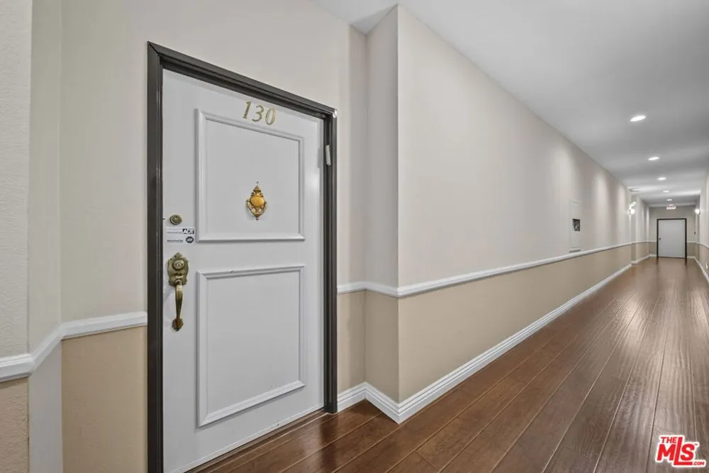 17914 Magnolia Boulevard #130 Encino, CA 91316