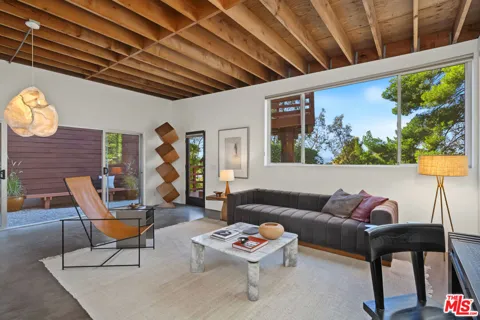 23685 Clover Trail