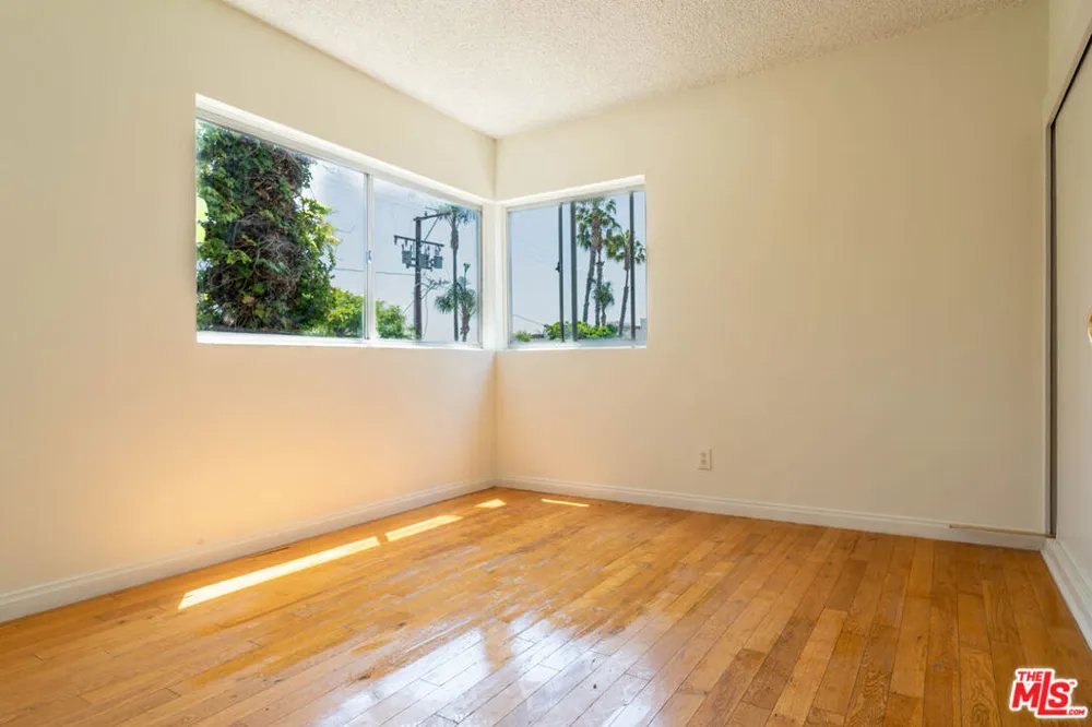 941 San Vicente Boulevard #1 West Hollywood, CA 90069