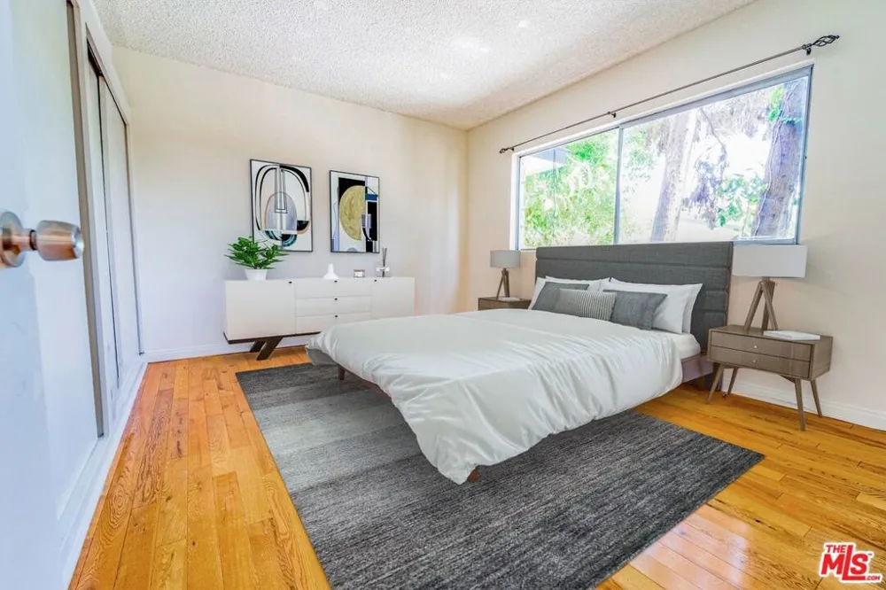 941 San Vicente Boulevard #1 West Hollywood, CA 90069