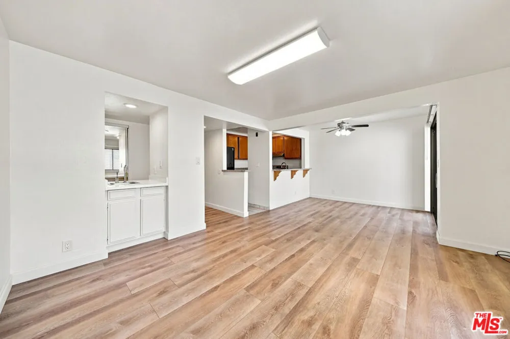 435 S Virgil Avenue #208 Los Angeles, CA 90020