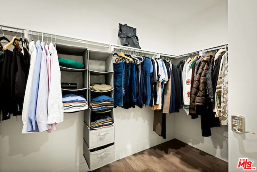 728 Sweetzer Avenue #402 West Hollywood, CA 90069