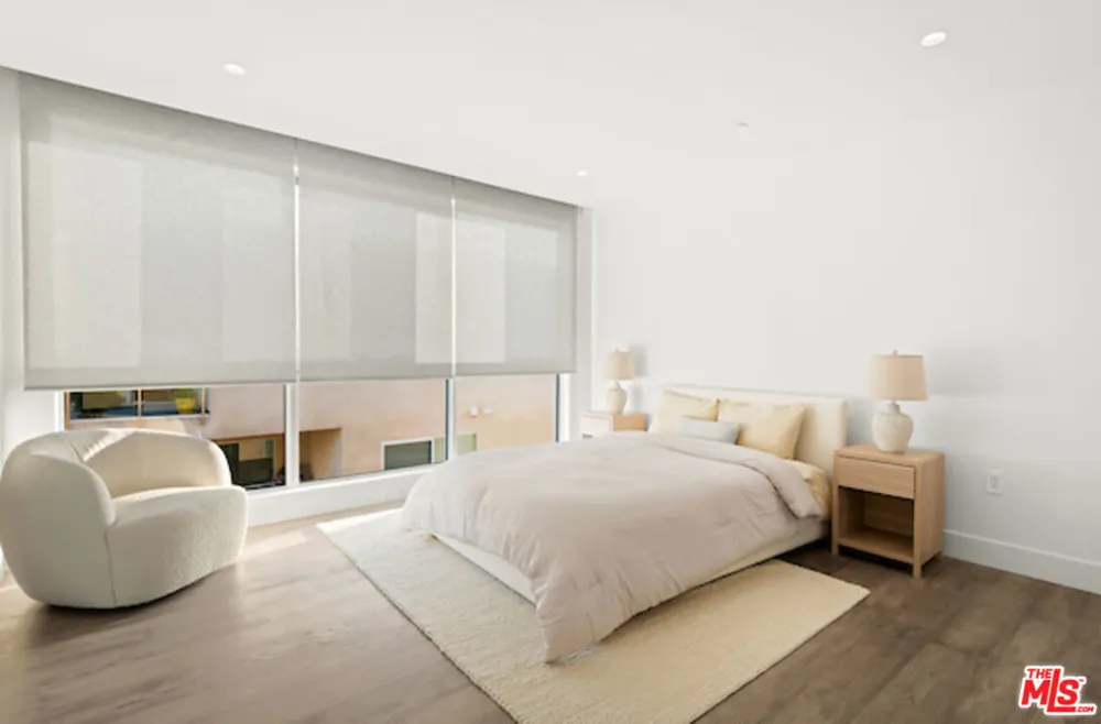 728 Sweetzer Avenue #402 West Hollywood, CA 90069