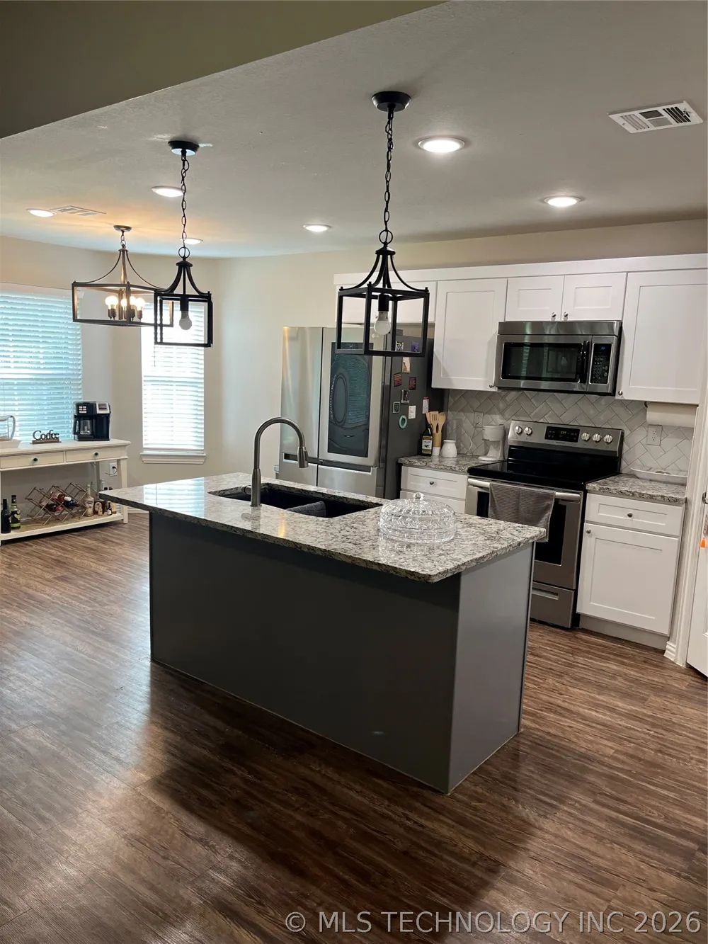 1113 Panther Lookout Calera, OK 74730