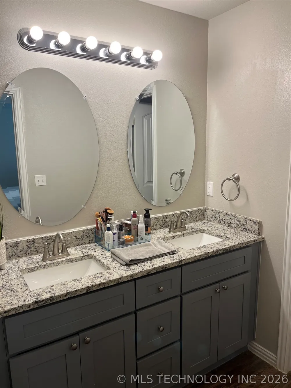 1113 Panther Lookout Calera, OK 74730