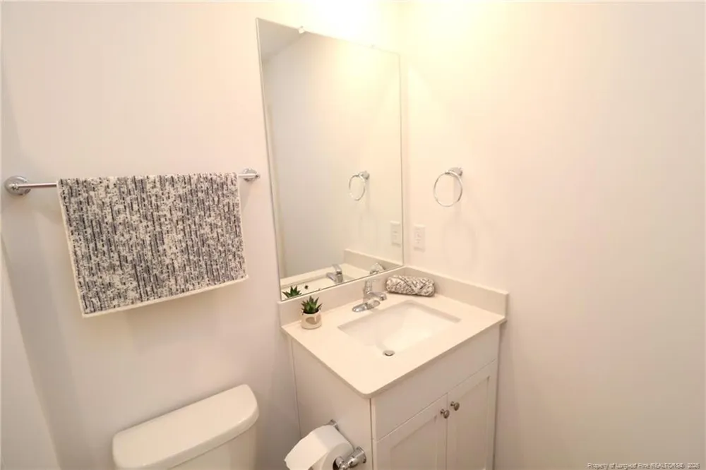 5816 Brambleberry Way Raleigh, NC 27616