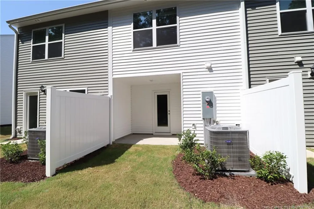 5816 Brambleberry Way Raleigh, NC 27616