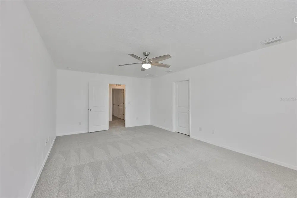 5461 MAGDALENE WAY Zephyrhills, FL 33541