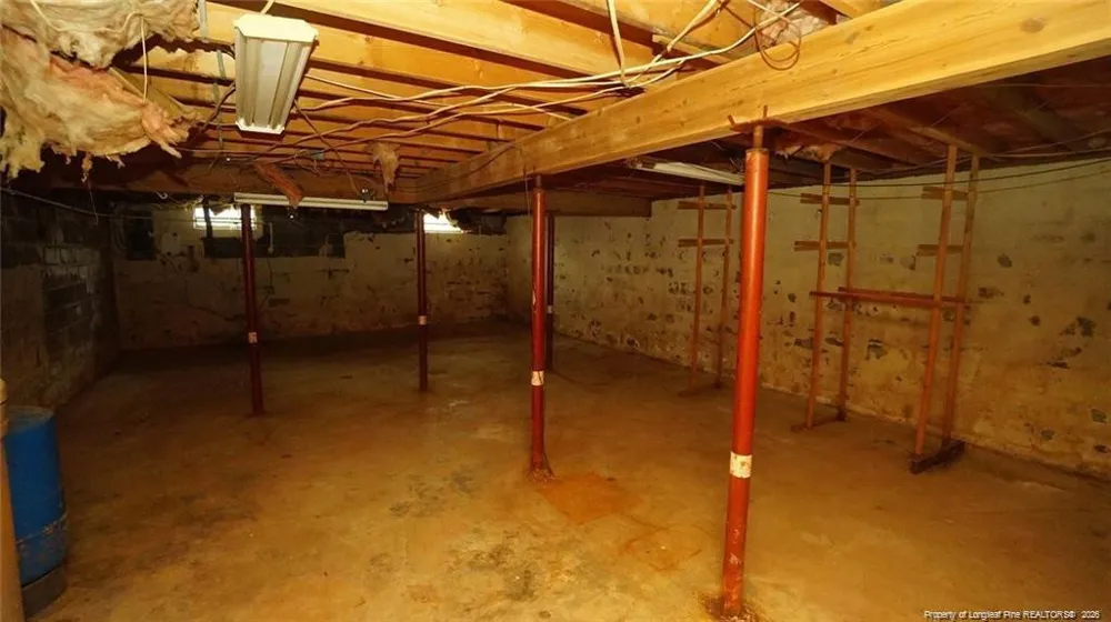 19101 Wagram Road Laurinburg, NC 28352