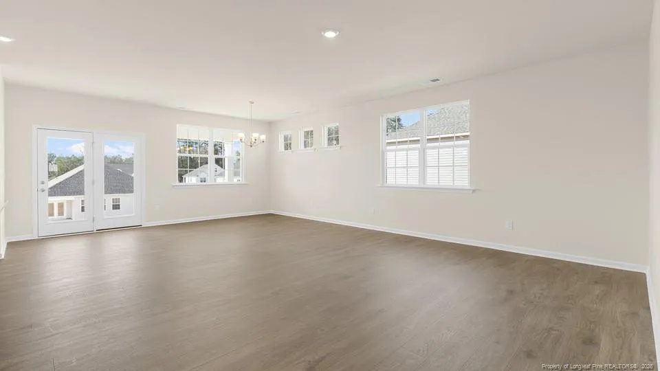 421 Thistle Meadow Lane Aberdeen, NC 28315