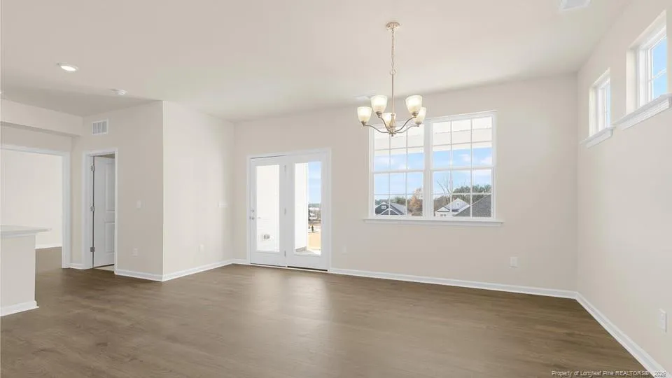 421 Thistle Meadow Lane Aberdeen, NC 28315