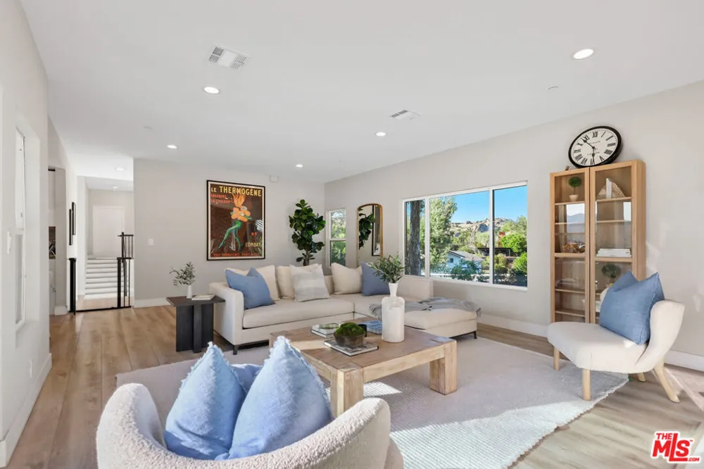 53 Saddlebow Road Bell Canyon, CA 91307
