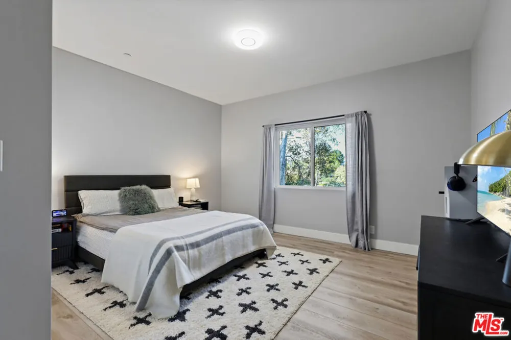 53 Saddlebow Road Bell Canyon, CA 91307