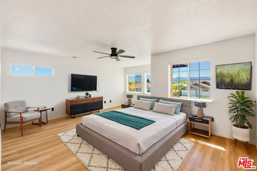 17590 El Cajon Drive Hesperia, CA 92345