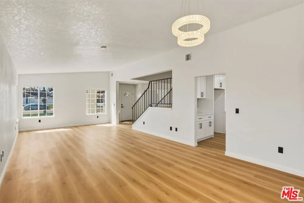 17590 El Cajon Drive Hesperia, CA 92345