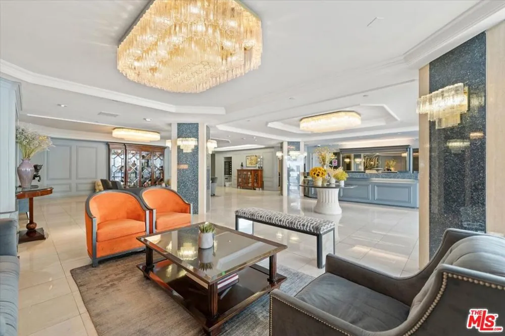 10660 WILSHIRE BOULEVARD #705 Los Angeles, CA 90024