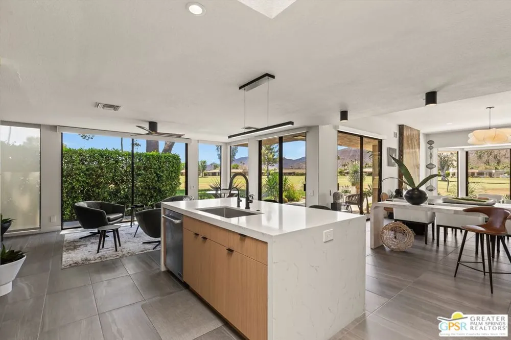 7 Wesleyan Court Rancho Mirage, CA 92270
