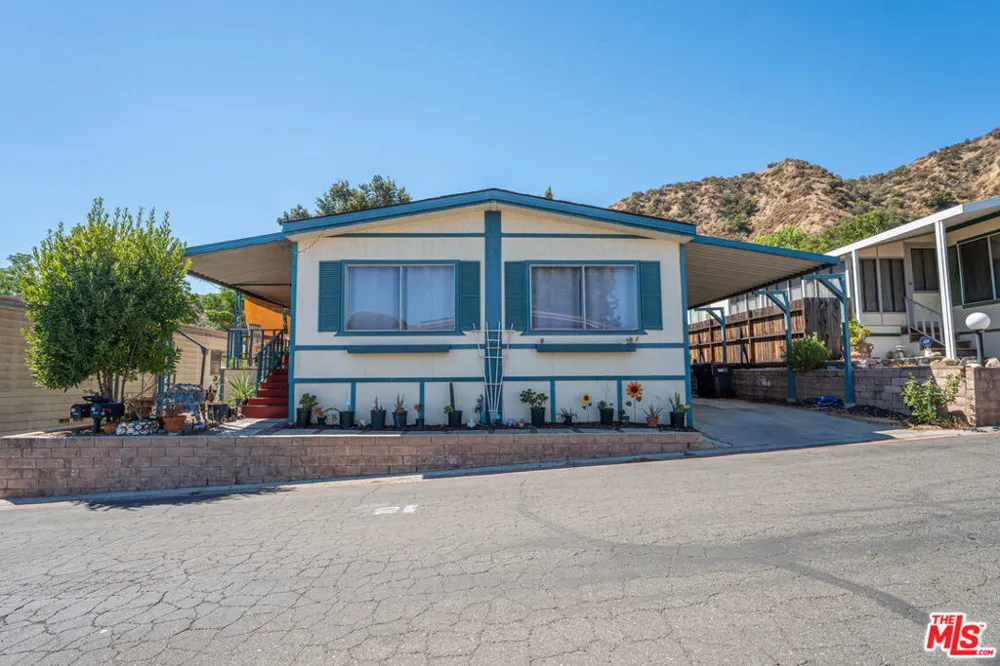 27722 Moonridge Lane ##27 Castaic, CA 91384