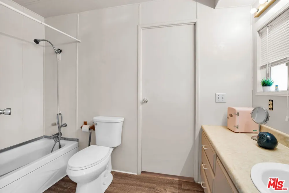 27722 Moonridge Lane ##27 Castaic, CA 91384