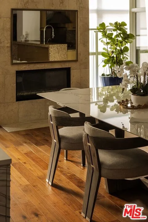 447 Doheny Drive #104 Beverly Hills, CA 90210