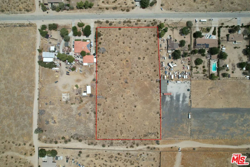 116th Street #U Littlerock, CA 93543
