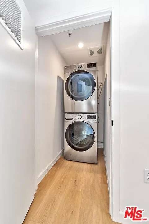 321 S Oxford Avenue #405 Los Angeles, CA 90010