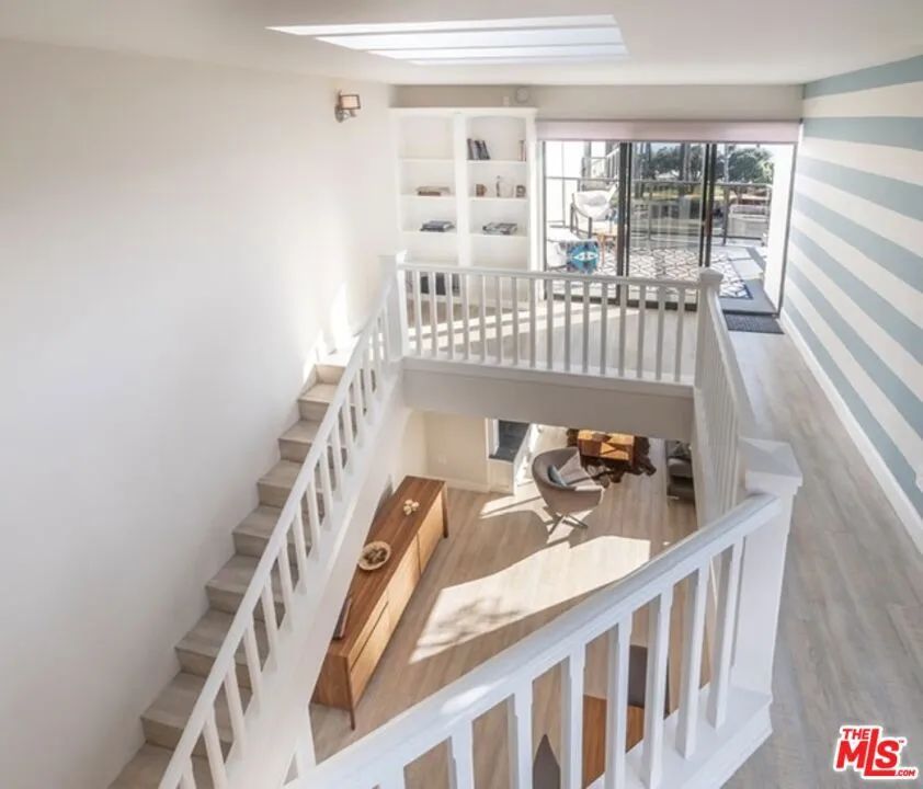 833 OCEAN AVENUE #303 Santa Monica, CA 90403