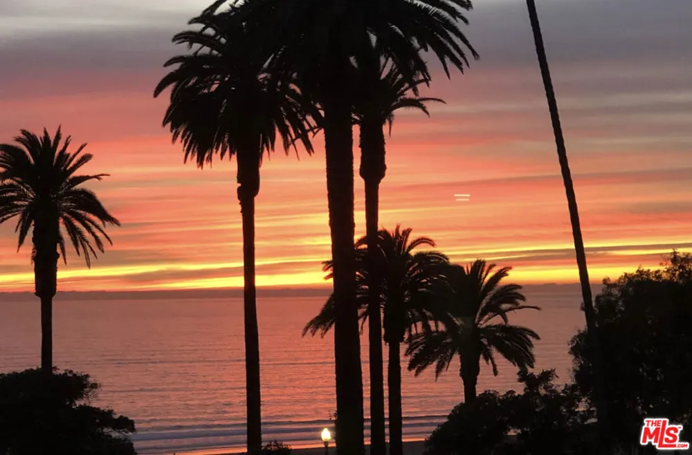 833 OCEAN AVENUE #303 Santa Monica, CA 90403