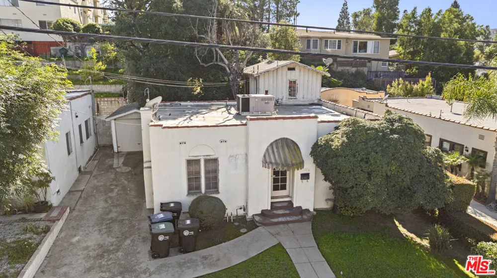 1720 Orchard Avenue Glendale, CA 91206
