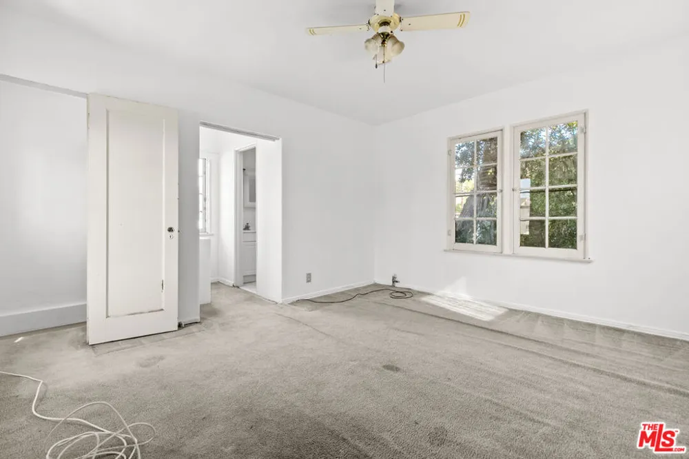 1720 Orchard Avenue Glendale, CA 91206