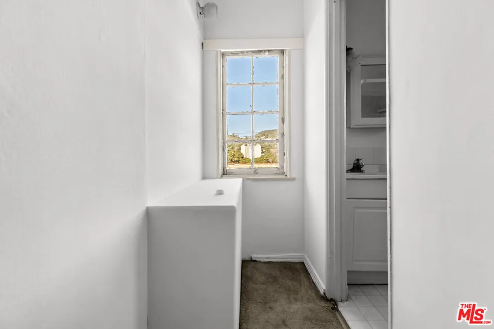 1720 Orchard Avenue Glendale, CA 91206